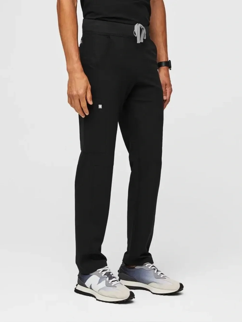 FIGS Men’s Axim Straight-Leg Scrub Trouser